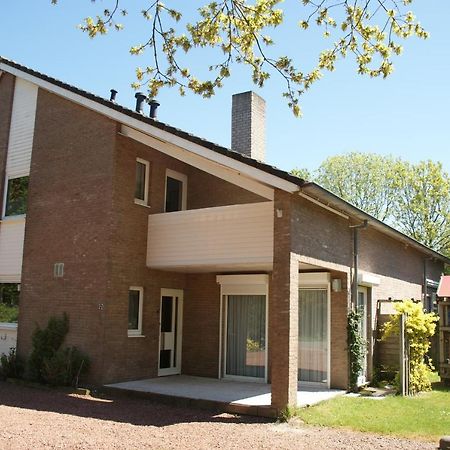 Boszicht 6 Halfvrijstaande Vakantiewoning In โอชต์คาเปลเล ภายนอก รูปภาพ