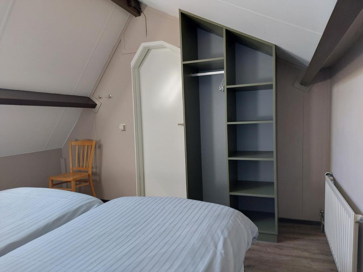 Boszicht 6 Halfvrijstaande Vakantiewoning In โอชต์คาเปลเล ภายนอก รูปภาพ